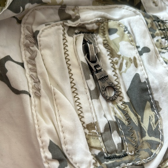 Miss Me Designer Mini Skirt with Studs & Embroidery-kids sz 14 - Picture 10 of 16